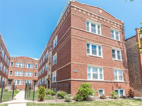 4836 W Hutchinson Unit 302, Chicago, IL 60641