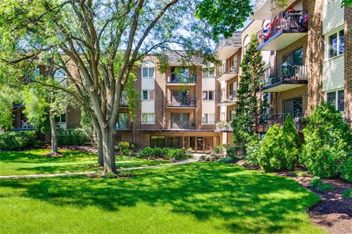 1200 W Northwest Unit 306, Mount Prospect, IL 60056