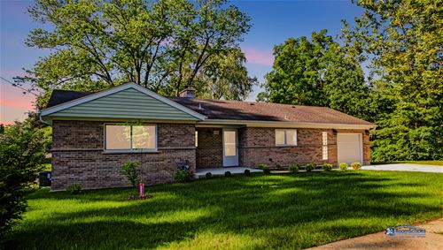 113 Grand, Cary, IL 60013