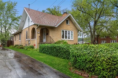 602 W Keith, Waukegan, IL 60085