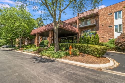 1121 W Ogden Unit 4-267, Naperville, IL 60563