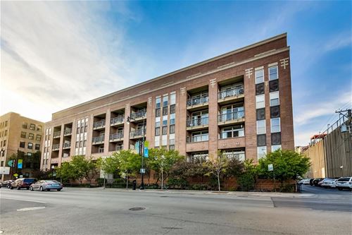 1350 W Fullerton Unit 508, Chicago, IL 60614