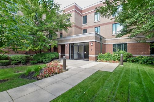 891 Central Unit 233, Highland Park, IL 60035