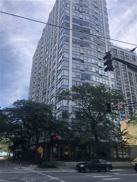 5757 N Sheridan Unit 12D, Chicago, IL 60660