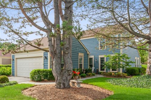 10 The Court Of Stonecreek, Northbrook, IL 60062