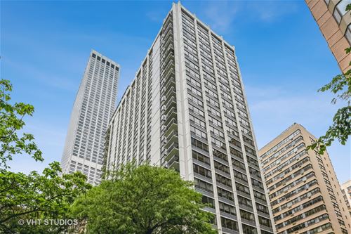 222 E Pearson Unit 409, Chicago, IL 60611