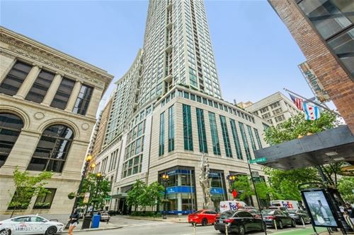 130 N Garland Unit 4305, Chicago, IL 60602