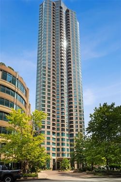 400 N Lasalle Unit 4202, Chicago, IL 60654