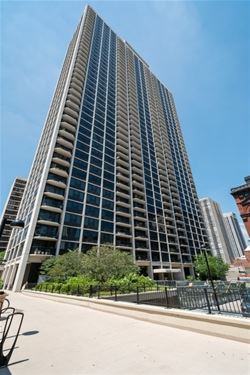 1560 N Sandburg Unit 2004, Chicago, IL 60610