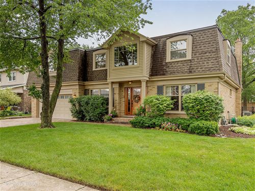 1814 N Vail, Arlington Heights, IL 60004