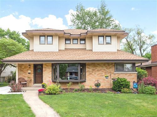 945 S Saylor, Elmhurst, IL 60126