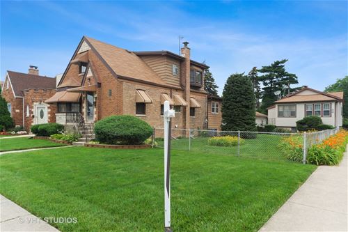 6936 W Nelson, Chicago, IL 60634