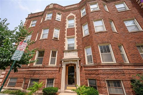 38 Harrison Unit 1, Oak Park, IL 60304