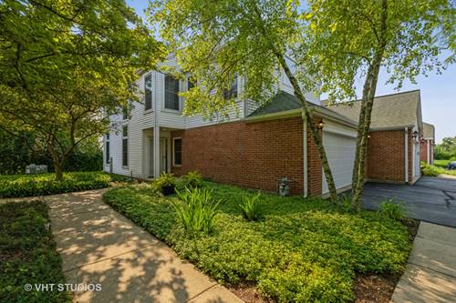 105 Welwyn, Lake Bluff, IL 60044