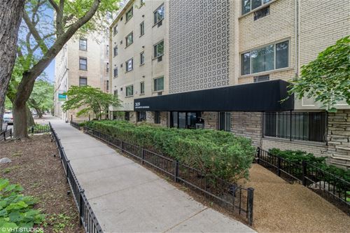 2629 N Hampden Unit 202, Chicago, IL 60614