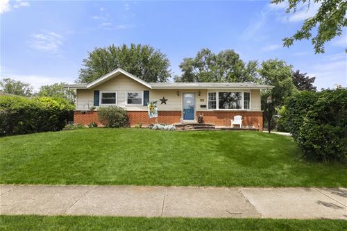 702 E Ironwood, Mount Prospect, IL 60056