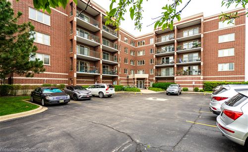 4160 N Natchez Unit 404, Chicago, IL 60634