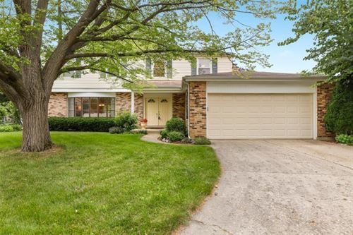 1037 Rosewood, Libertyville, IL 60048