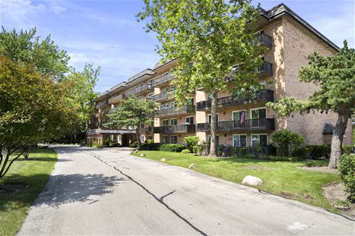 505 Redondo Unit 501, Downers Grove, IL 60516