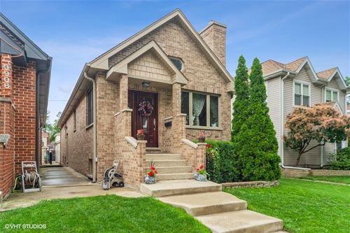 3910 N Pioneer, Chicago, IL 60634