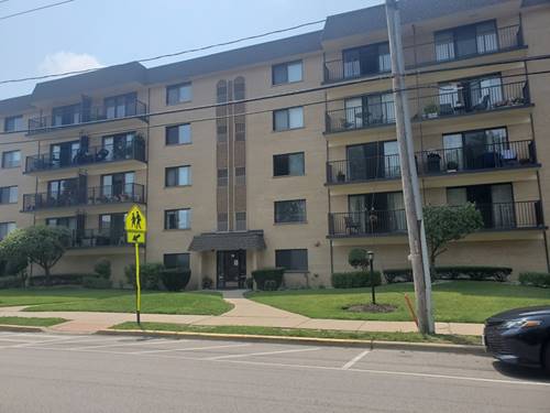 1441 E Thacker Unit 303, Des Plaines, IL 60016