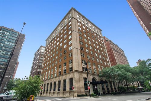 1300 N State Unit 504, Chicago, IL 60610