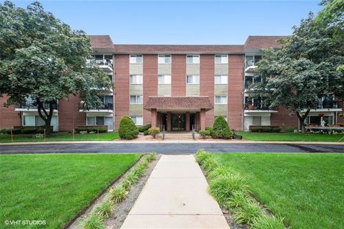 1030 S Fernandez Unit 4F, Arlington Heights, IL 60005