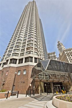 405 N Wabash Unit 303, Chicago, IL 60611