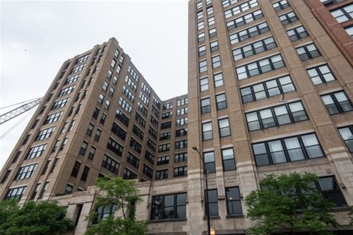 728 W Jackson Unit 218, Chicago, IL 60661