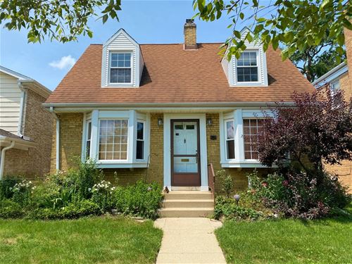 7104 N Kedvale, Lincolnwood, IL 60712