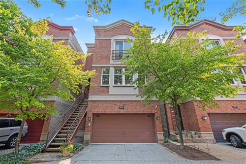 27 W 15th, Chicago, IL 60605