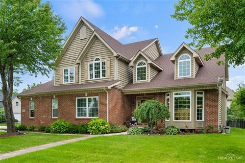 2659 Newton, Naperville, IL 60564