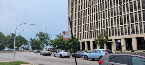 6700 S South Shore Unit 19J, Chicago, IL 60649