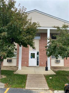 659 E Fullerton Unit 204, Glendale Heights, IL 60139