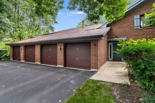 5373 Newport Unit 2-4B, Lisle, IL 60532