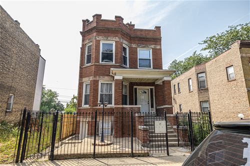 852 N Springfield, Chicago, IL 60651