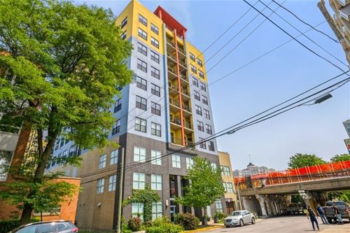 1122 W Catalpa Unit 915, Chicago, IL 60640