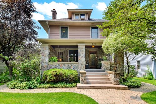 835 N Ellsworth, Naperville, IL 60563