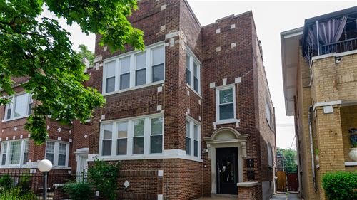 7927 S Champlain, Chicago, IL 60619