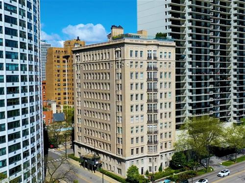 1200 N Lake Shore Unit M5-M6, Chicago, IL 60610