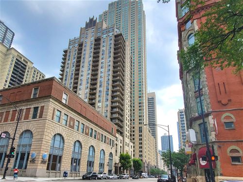 635 N Dearborn Unit 1606, Chicago, IL 60654