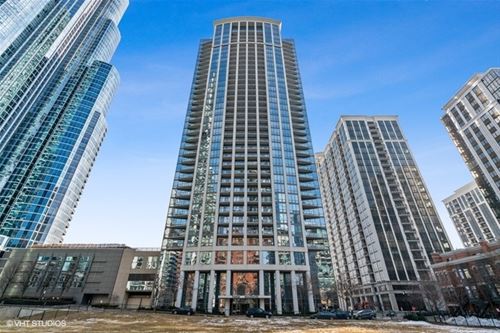 1235 S Prairie Unit 2402, Chicago, IL 60605