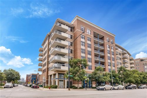 511 W Division Unit 405, Chicago, IL 60610