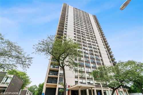 1355 N Sandburg Unit 2808D, Chicago, IL 60610