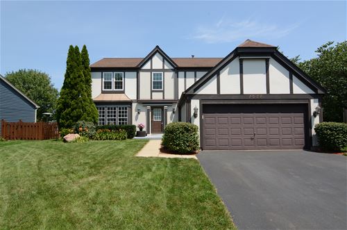 1058 Hyannis, Carol Stream, IL 60188