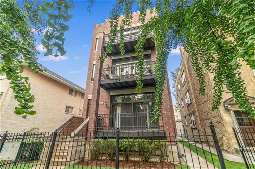 5537 N Campbell Unit 4, Chicago, IL 60625