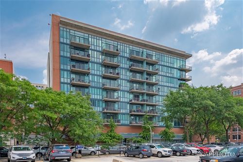 321 S Sangamon Unit 901, Chicago, IL 60607