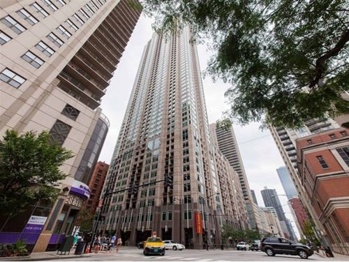 33 W Ontario Unit 36G, Chicago, IL 60654