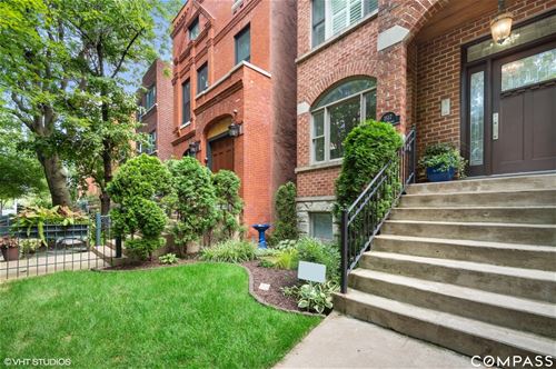 1517 W Adams Unit 3, Chicago, IL 60607