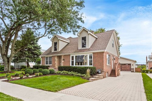 610 W Jefferson, Naperville, IL 60540